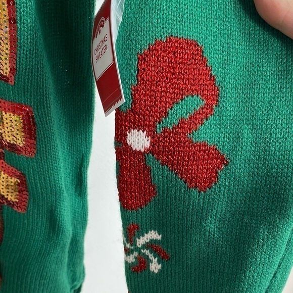 Treat Your Elf Ugly Christmas Sweater Women’s NWT Small Green Red - Picture 4 of 10